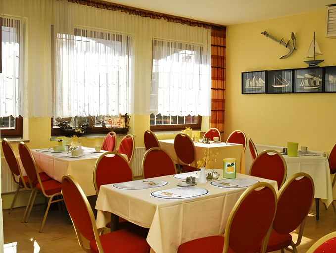 Food & Drinks 5, Hotel Busch in Wilster, Steinburg