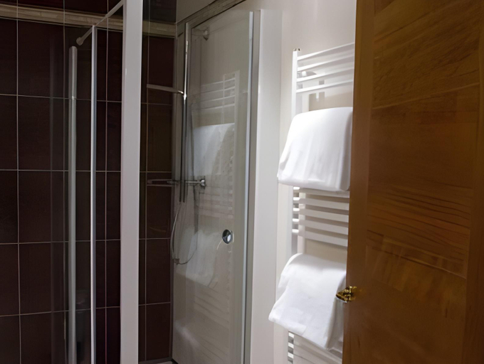 Bathroom 2, HM MotelHotel, Alessandria