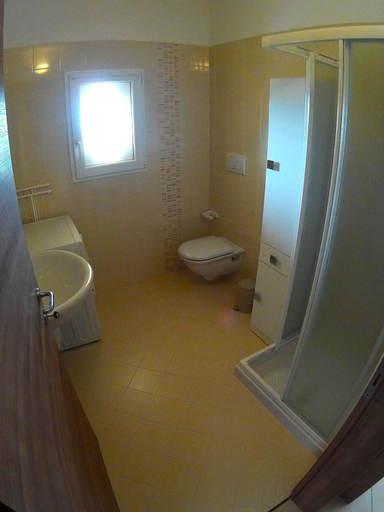 Bathroom 3, Villa Benvenuto, Verona