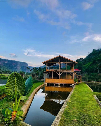 Exterior & Views 4, Soelda Homestay, Lima Puluh Kota