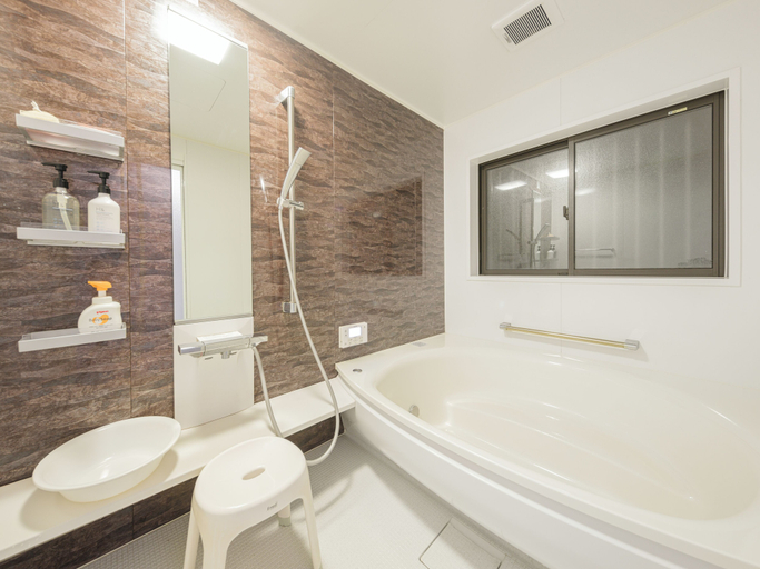 Bathroom 3, villa tabuchi, Ogawa