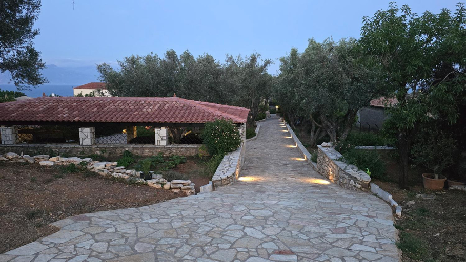 5, Villa Petra, Peloponnese