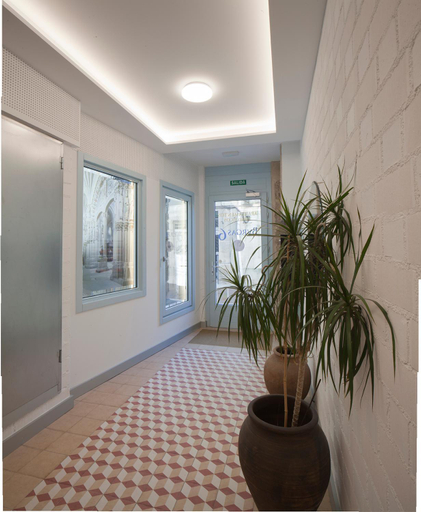 Public Area 2, Apartamentos Turisticos As Burgas 6 by Bossh! Hotels, Ourense