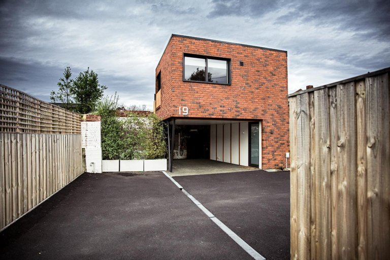 The Loft at SoHo: Architecture & Views, Hobart