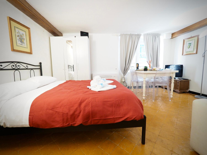 Bedroom 11