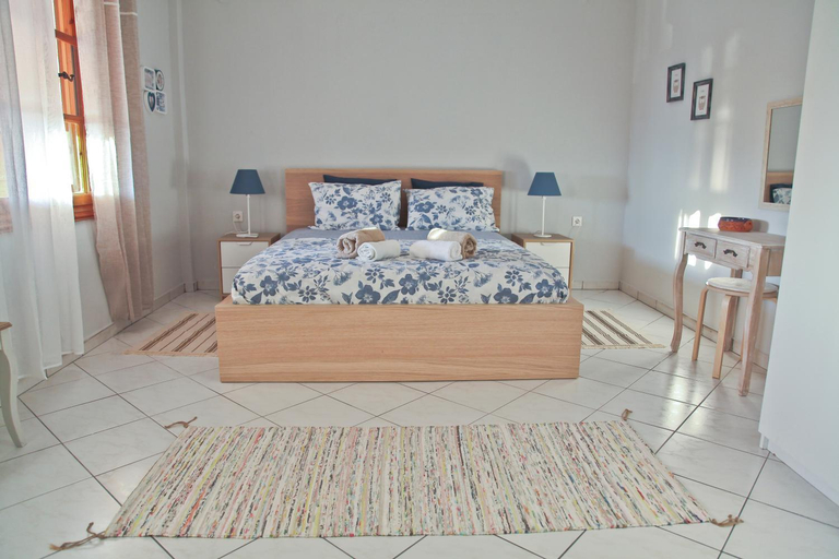 Guestroom, iHOME, East Macedonia and Thrace