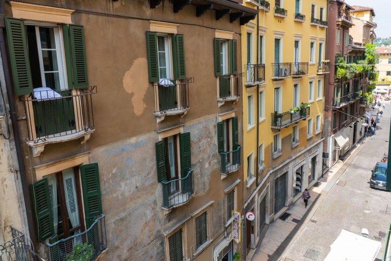 Others 5, Τhe welcoming Rocchetto residence at 25m from P. Erbe, Verona