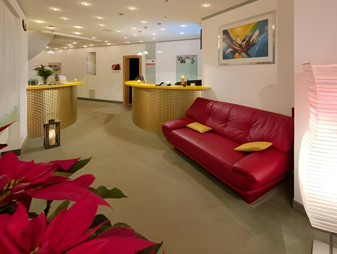 Public Area 2, Family Hotel Desiree, Visp
