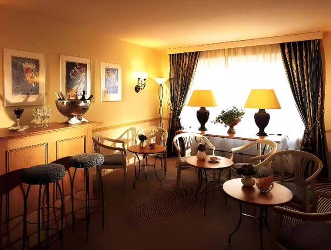 Food & Drinks 5, KunstHotel Linde Garni, Einsiedeln
