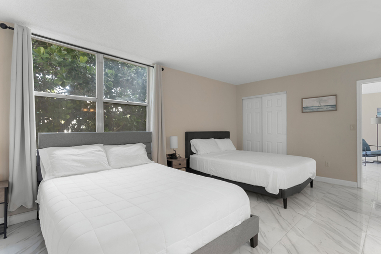 Bedroom 2, Bay Harbor Sunset, Miami-Dade