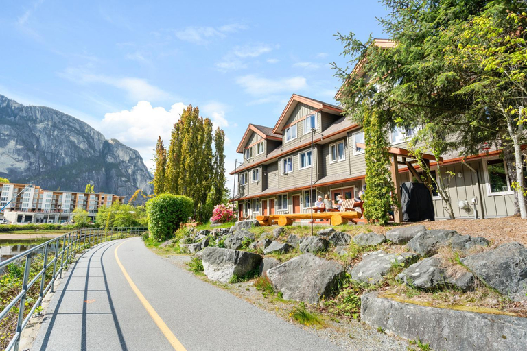 Others 2, Squamish Adventure Inn, Squamish-Lillooet