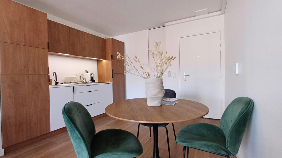 Others 4, Residence Montana Clamart, Hauts-de-Seine