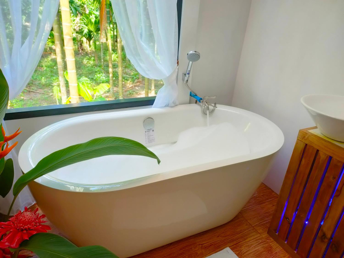 Others 2, Alaska pool cafe&homestay2, Lan Saka