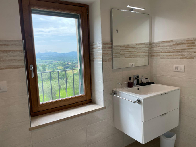Bathroom 3, CANALE SUITE - Resort Panoramico - Free Parking - Stunning View, Siena