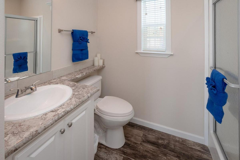 Bathroom 3, Cozy Tiny Home Near Disney World & Orlando Parks!, Osceola