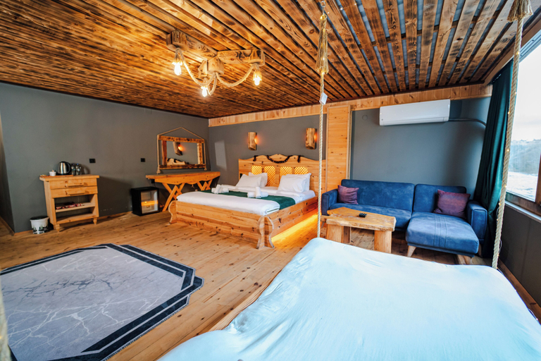 Bedroom 2, Wooden Palace, Ardeşen