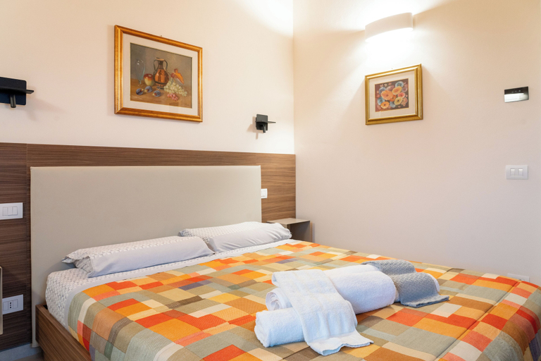Bedroom 4, Villa Eliseo, Modena