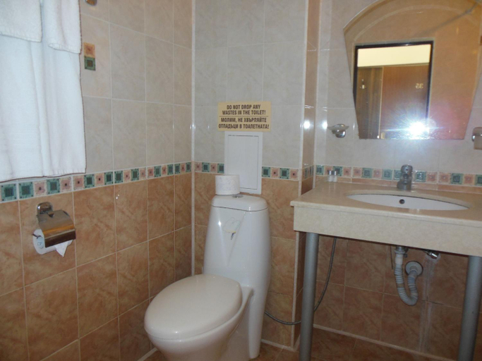 Bathroom 4, Ellinis Hotel - Sea View and Free Parking, Varna