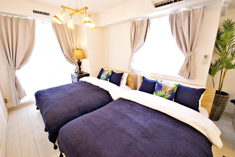 Bedroom 2, Yukaruhimaejima 4F, Naha
