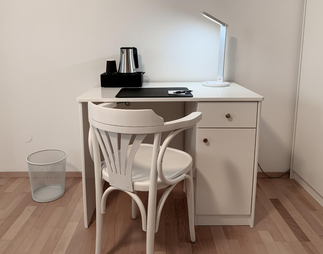 Others 5, Aparthome L.I.N.Z., Linz Land