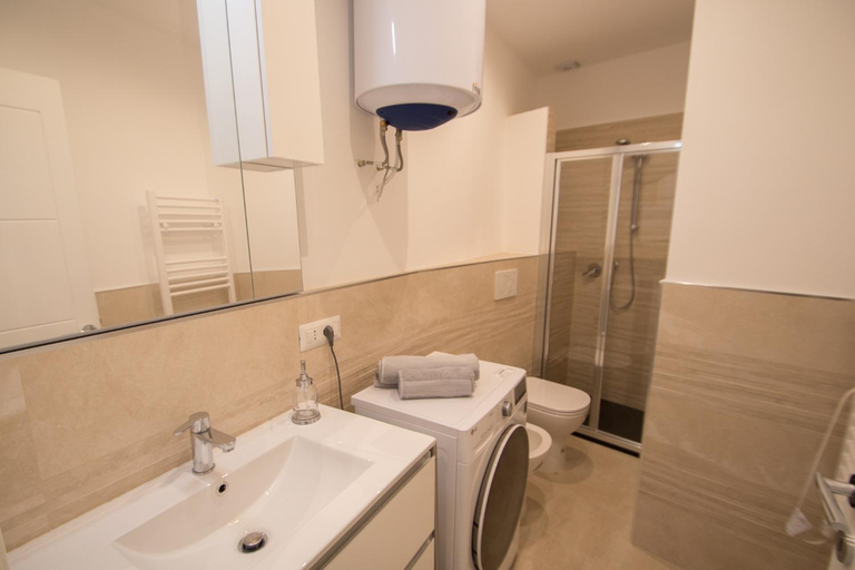 Bedroom 5, Relais al mare, Savona