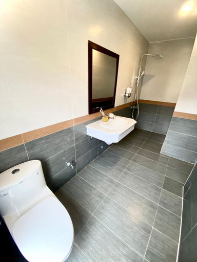 Bathroom 3, Khach san Hoang Gia, Thái Bình
