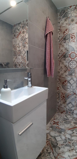 Bathroom 1, Apartments Jack, Una-Sana