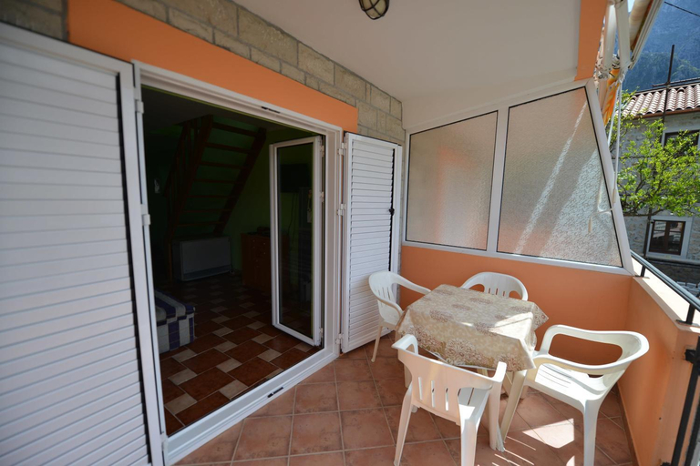 Balcony/terrace 4, Apartments Goran