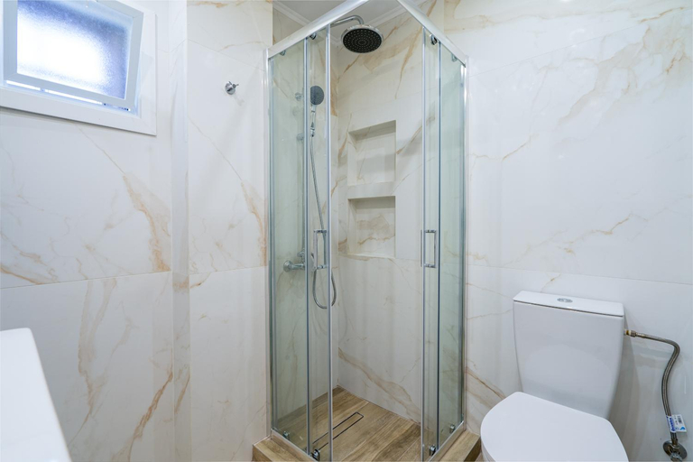 Bathroom 3, Sueño Seaside Residence, Crete