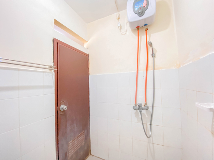 Bedroom 3, Great Deal Studio at Gateway Ahmad Yani Cicadas Apartment By Travelio, Bandung