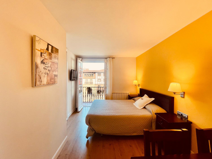 Bedroom 12