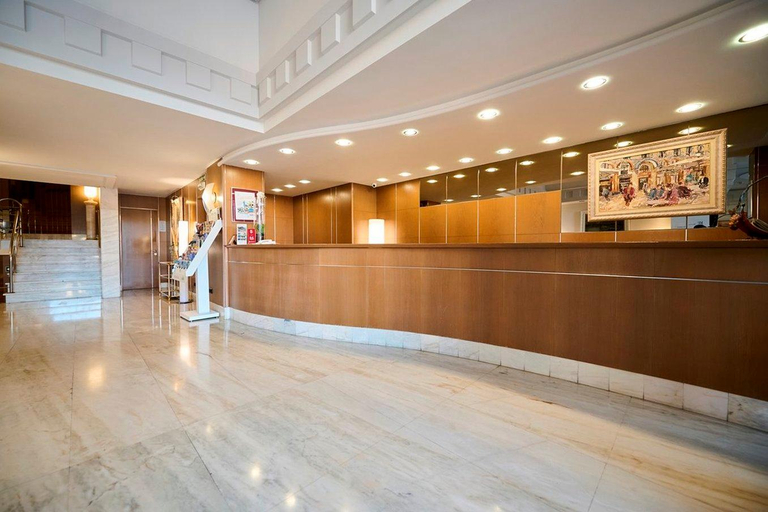 Public Area 3, Hotel Albret, Navarra