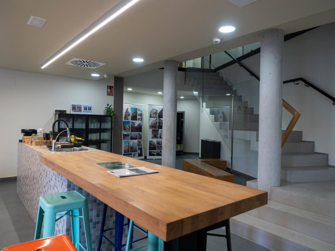Others 3, LUMEN ALBERGUE, Lugo