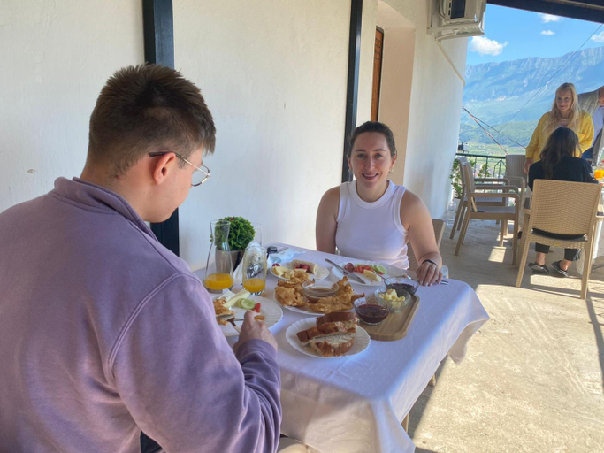 Food & Drinks 4, Doda Guest House, Gjirokastrës