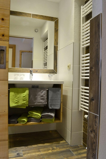 Bathroom 3, Birg 1414, Reutte