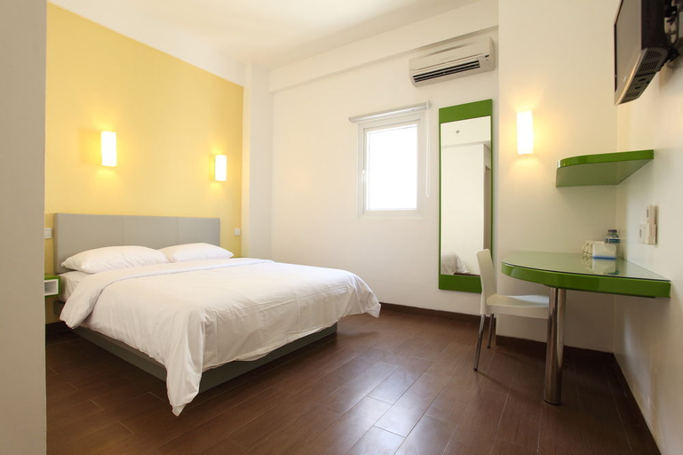 Bedroom 25