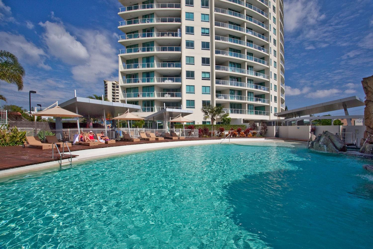 Wings Penthouses - QStay, Gold Coast
