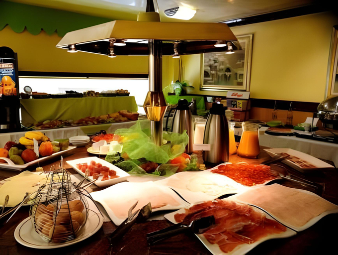 Food & Drinks 5, B&B Hotel Cartagena Cartagonova, Murcia