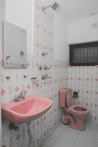 Bathroom, Gypsy hostel & Backpackers, Gandaki