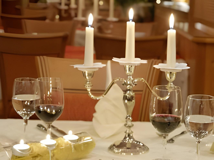 Food & Drinks 5, Family Hotel Desiree, Visp