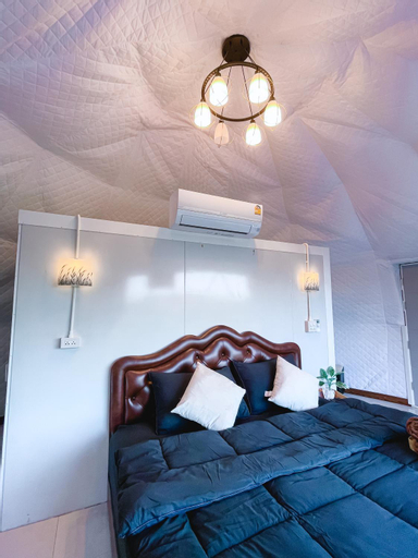 Bedroom 14