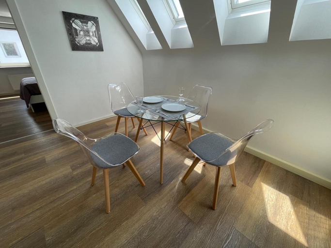 Others 5, Comfortapartment LEONDING, Linz Land
