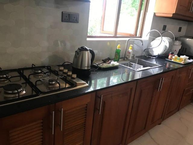Others 5, Happy Homes, Kelaniya