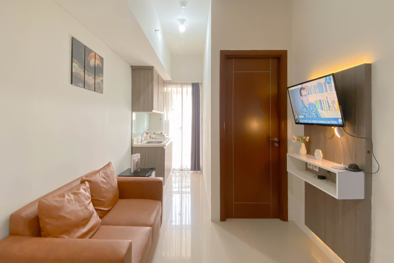 Bedroom 2, Warm and Comfortable 1BR Apartment at Vittoria Residence By Travelio, West Jakarta