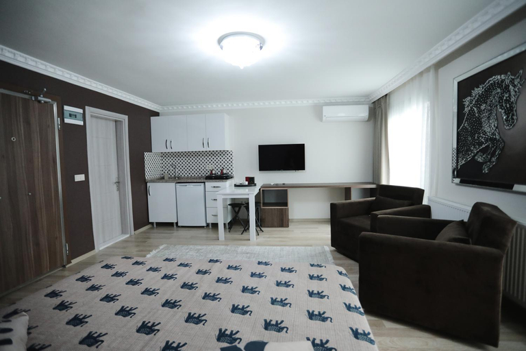 Others 3, Kubbe House, Fatih