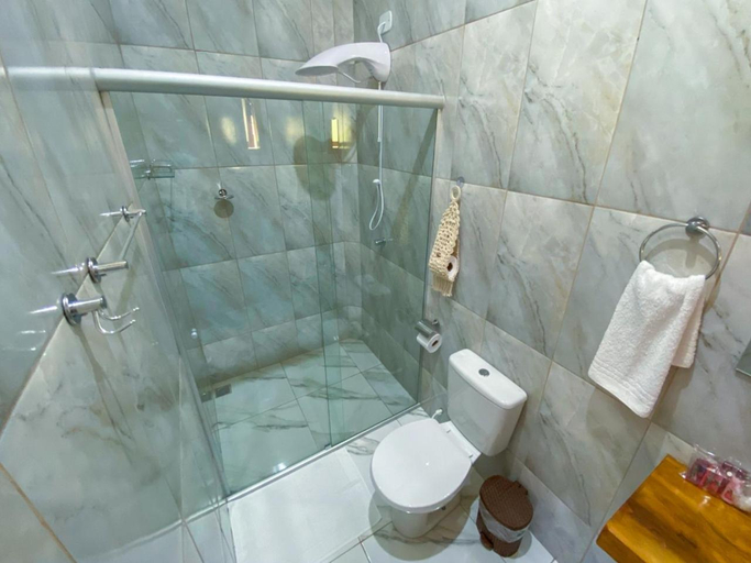 Bathroom, POUSADA ESTANCIA DAS CACHOEIRAS, Cunha