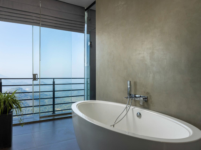 Bathroom 3, Green Acres Leisure Resort & Spa , K.F.G. & G. Korale