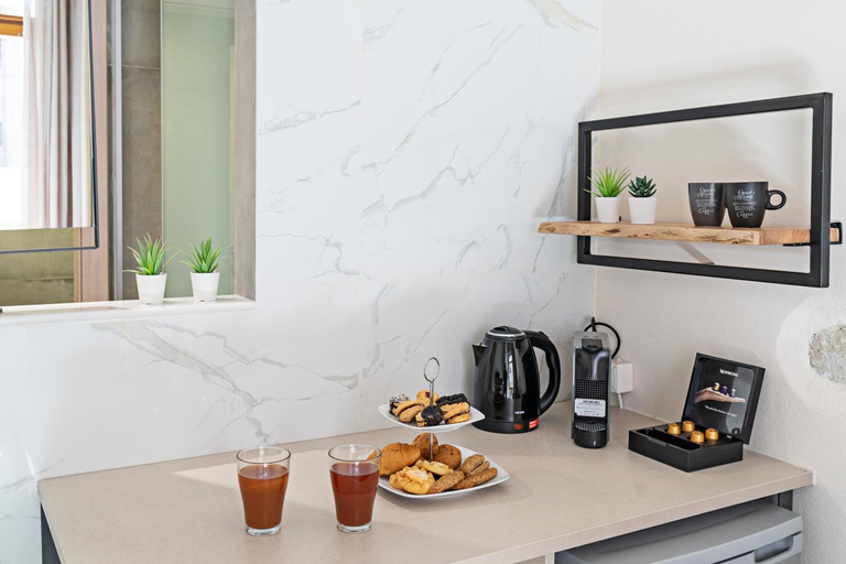 Others 5, Mitos-Suites, Crete