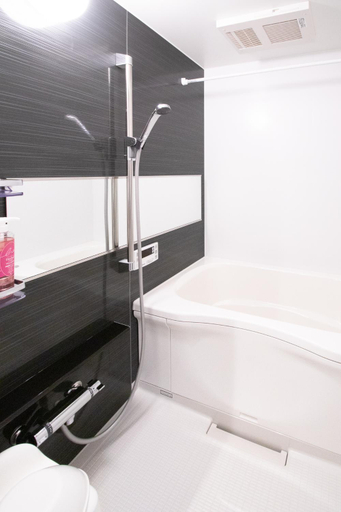 Bathroom 3, Apartment Hotel Tenjin TUMUGU, Fukuoka