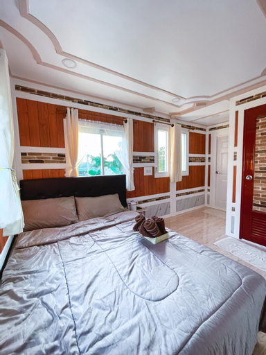 Bedroom 12